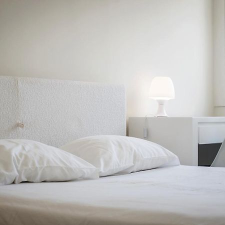 Amazing Apartment In Costa Da Caparica Extérieur photo